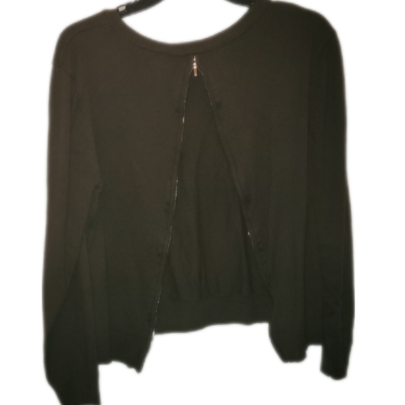 Bebe Floral Embroidered Khaki Army Green Sweater - Picture 7 of 10